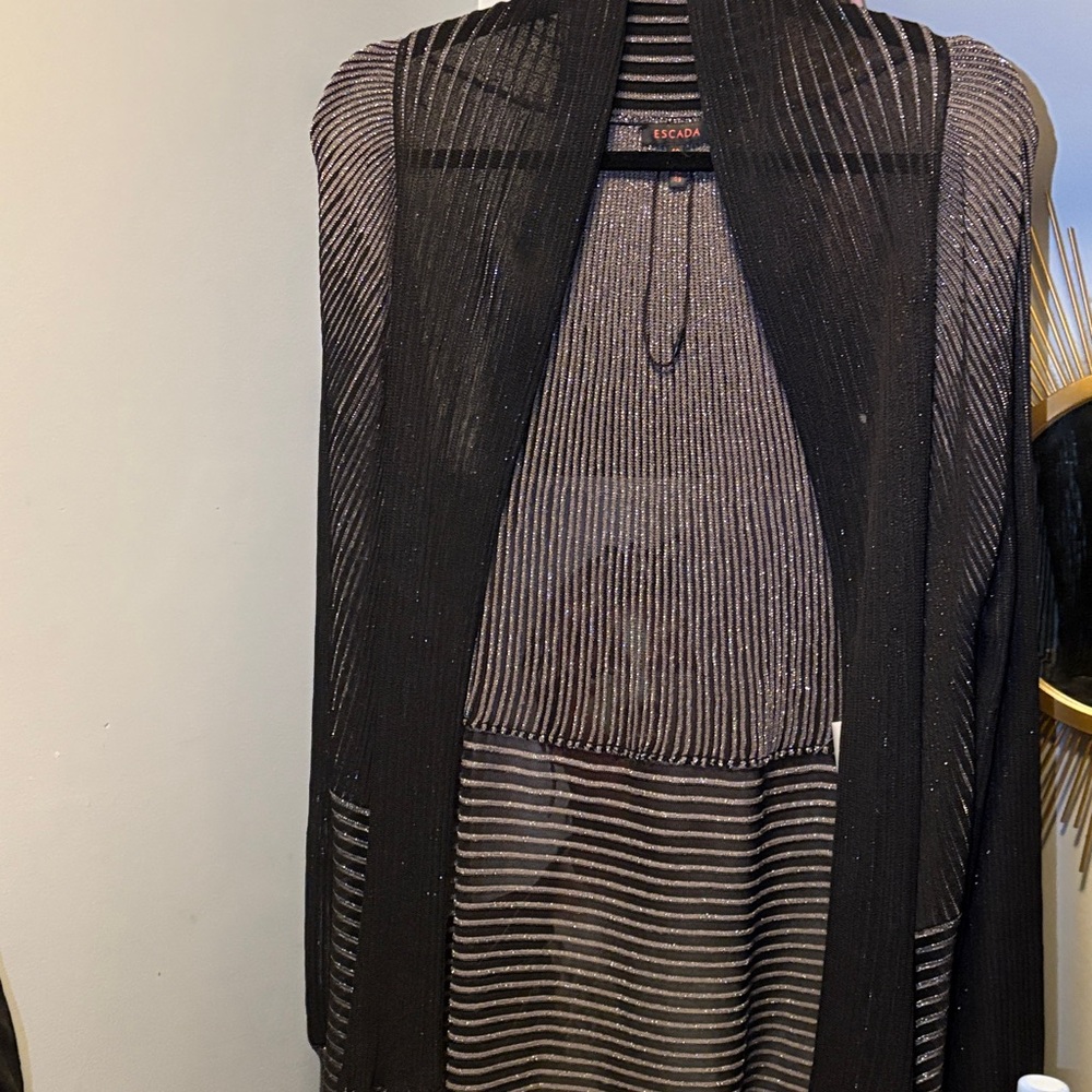 Escada Elegant Black and Silver Sparkly sheer Knit Open Cardigan, NWOT size 40